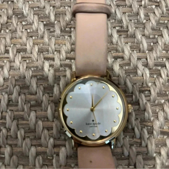 KATE SPADE ♠️ watch - Picture 2 of 6